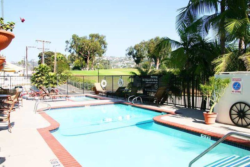 Hampton Inn & Suites San Clemente Exterior photo